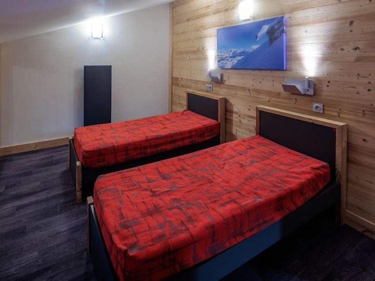 Apartment Backgammon