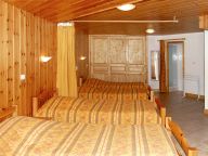 Chalet du Merle with private sauna-3