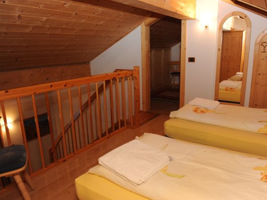 Chalet-apartment Le Cascate-13
