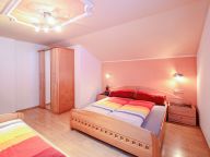 Chalet-apartment Romantica combination 5 + 6-person apartment-16