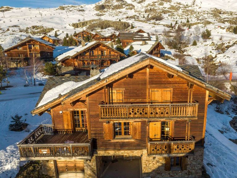 Chalet De l'Altiport Diane with sauna