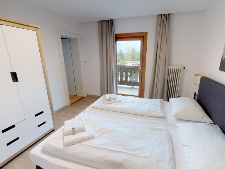 Chalet Edelweiss am See Whole building, incl. collective kitchen and dining room