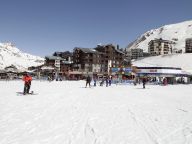 Apartment Le Rond Point des Pistes with cabin-18