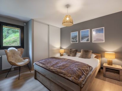 Apartment Le 360 no. 16, Sunday to Sunday-2