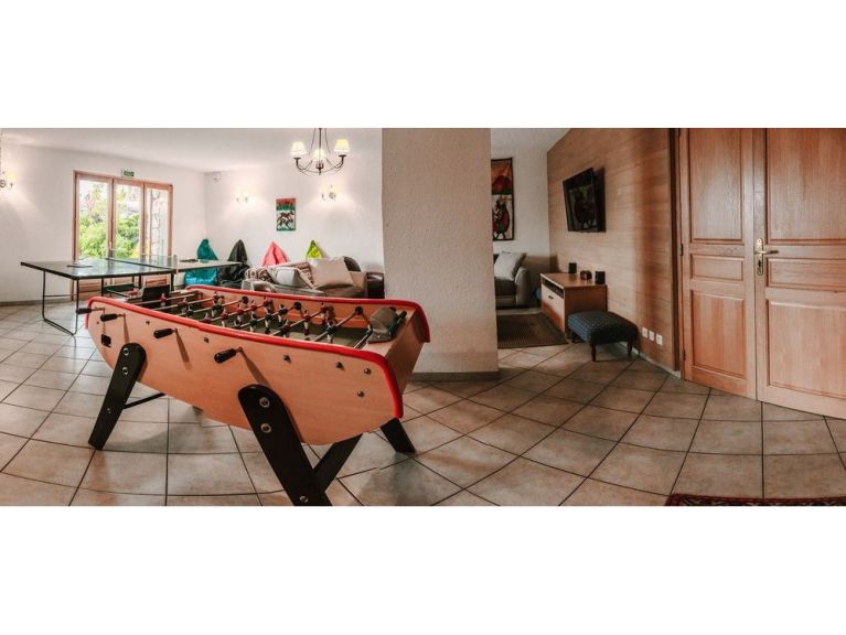 Chalet Saskia with sauna and outdoor whirlpool