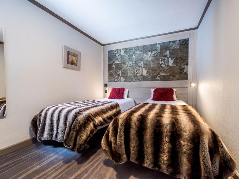 Apartment Village Montana premium