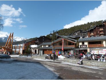 Ski village Charming and car free family village La Norma-8