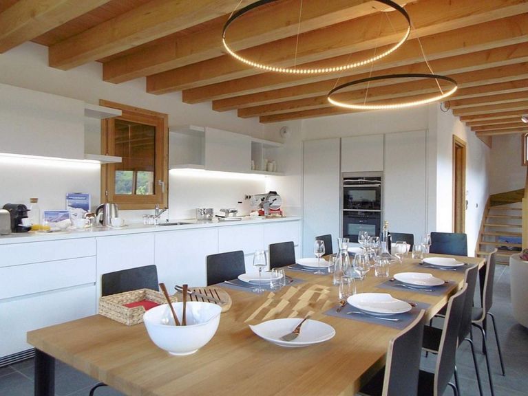 Chalet Caseblanche Haleakala with wood burner