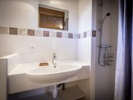 Chalet du Cocoon Pierra Menta 2 with sauna and shared outdoor hot tub-18