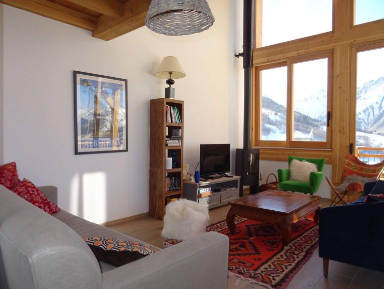Chalet Caseblanche Pomme de pin with wood stove and sauna