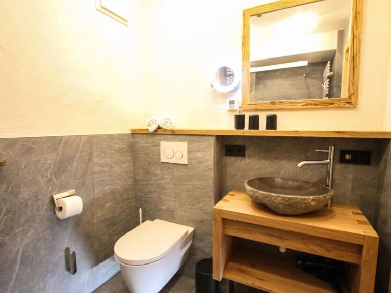 Chalet-apartment Enzianalm Bergstube with sauna