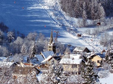 Ski village Serre Chevalier 1350 / Chantemerle
