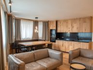 Chalet-apartment Home 75-4