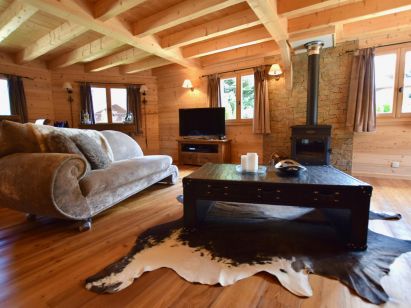 Chalet Imperial with sauna and outdoor whirlpool-1