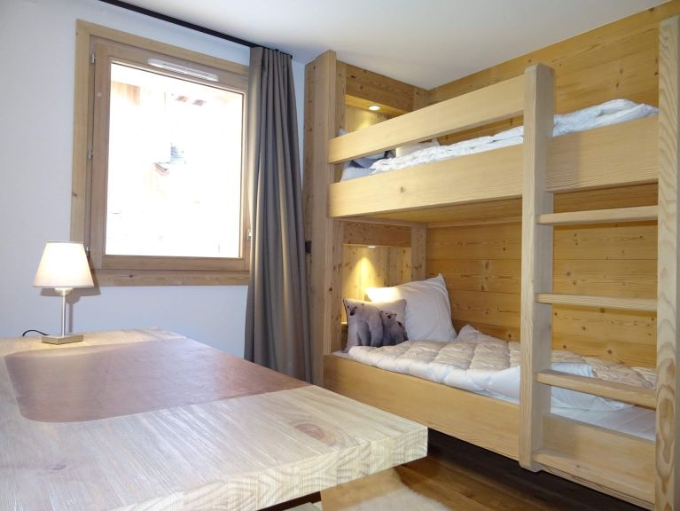 Chalet Caseblanche Aigle with wood stove, sauna and whirlpool