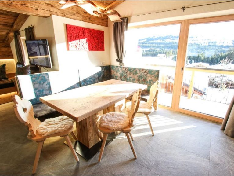 Chalet-apartment Enzianalm Bergstube with sauna