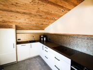 Chalet-apartment Enzianalm Bergstube with sauna-9