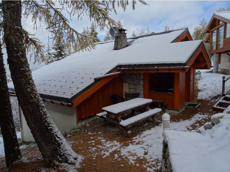 Chalet De Vallandry Le Vent en Poupe with outdoor sauna
