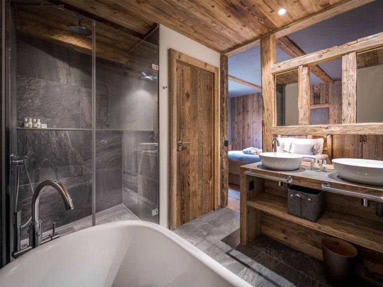 Chalet Inuit Sunday to Sunday