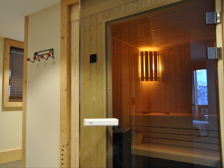 Chalet-apartment Iselime