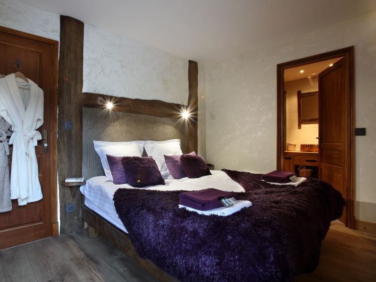 Chalet Purple Sunday to Sunday