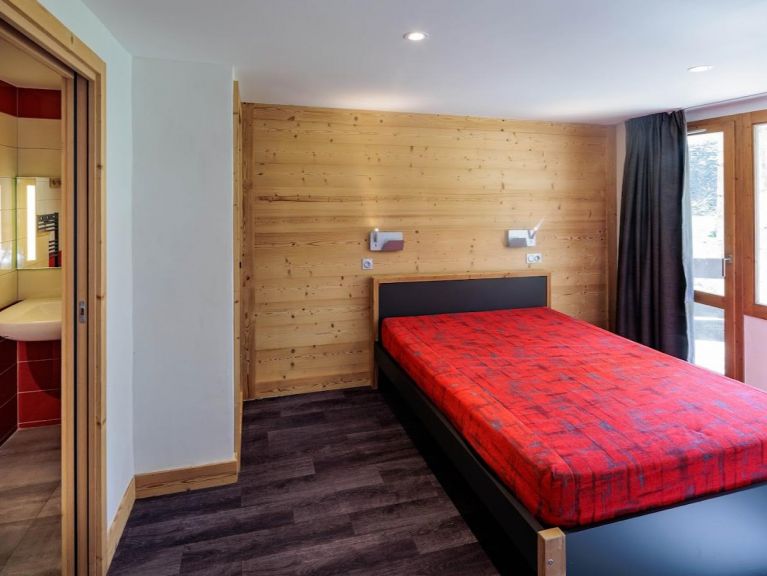 Apartment Backgammon