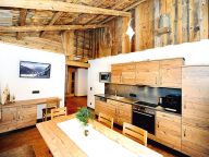 Chalet-apartment Berghof 2nd floor, with (private) infrared cabin-5