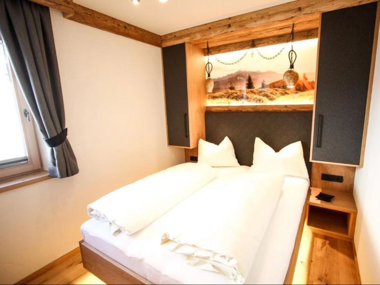 Chalet-apartment Enzianalm Almstube