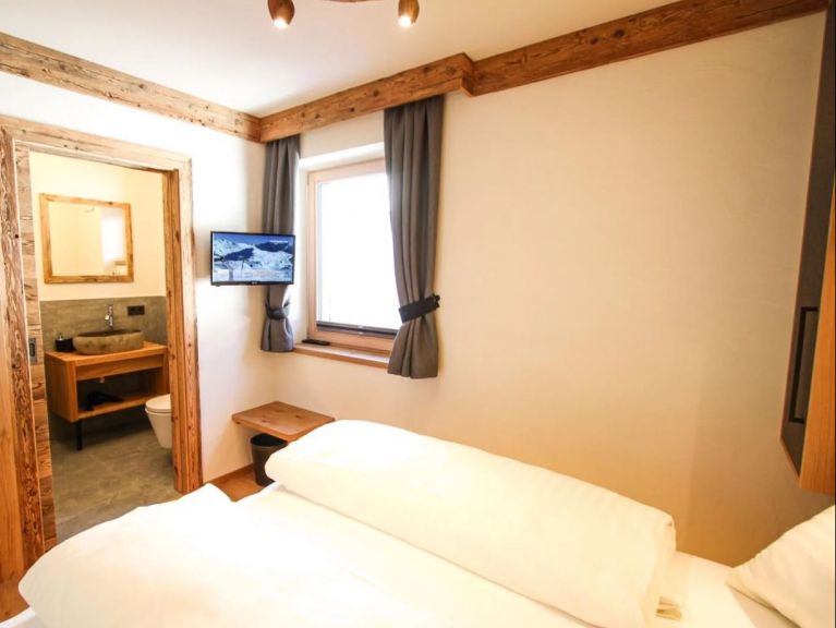 Chalet-apartment Enzianalm Almstube