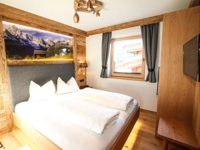 Chalet-apartment Enzianalm Almstube