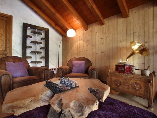 Chalet Purple-8