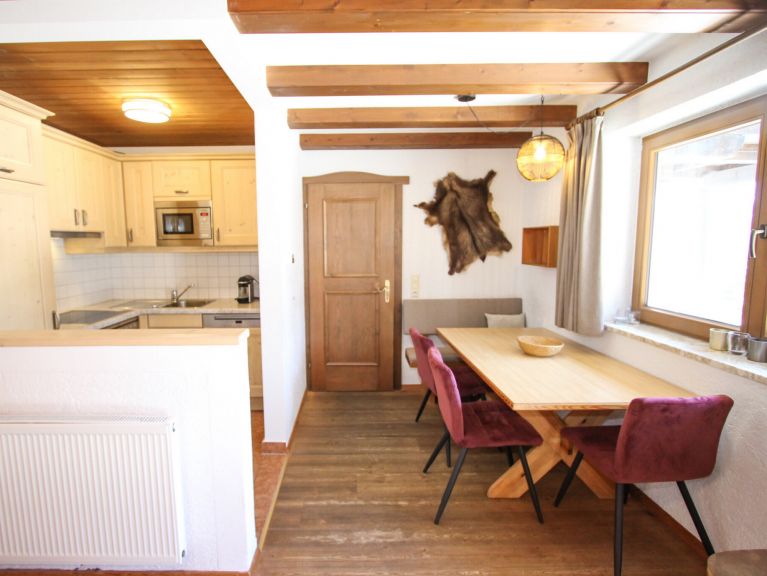 Chalet-apartment Aisch Hütte UG