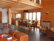Chalet Jonathan with private sauna, Sunday to Sunday-6