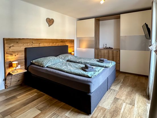 Chalet-apartment Ours Living-8