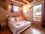 Chalet du Cocoon Pierra Menta 2 with sauna and shared outdoor hot tub-14