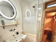 Chalet Coco with private sauna-24