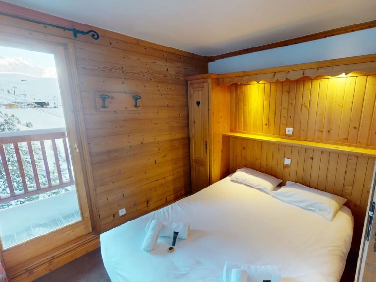 Chalet-apartment Les Arolles