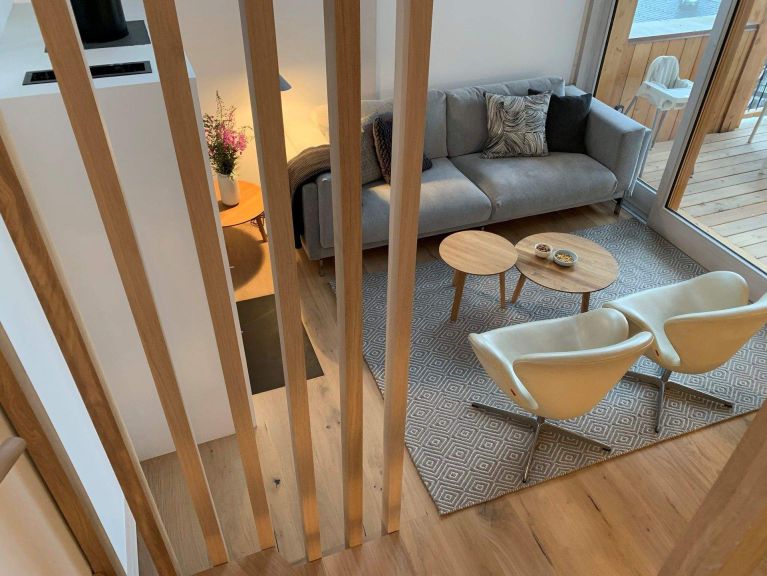 Chalet Caseblanche Retreat with wood burner and sauna