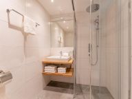 Chalet-apartment Schmittenblick with private sauna-27