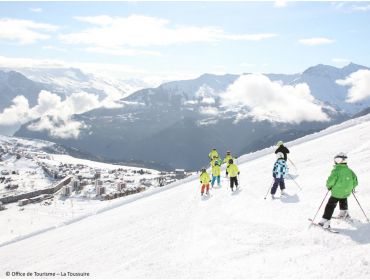 Ski village Quiet and sunny winter-sport village, perfect for families with kids-4
