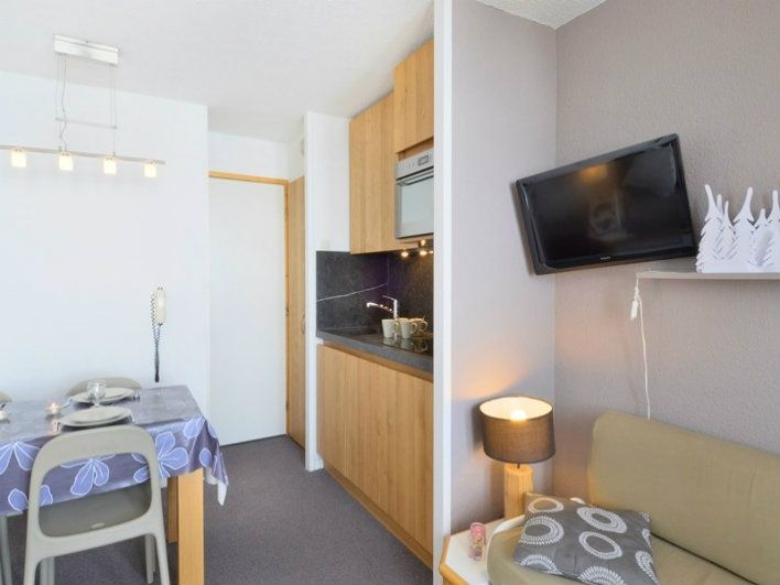 Apartment Themis