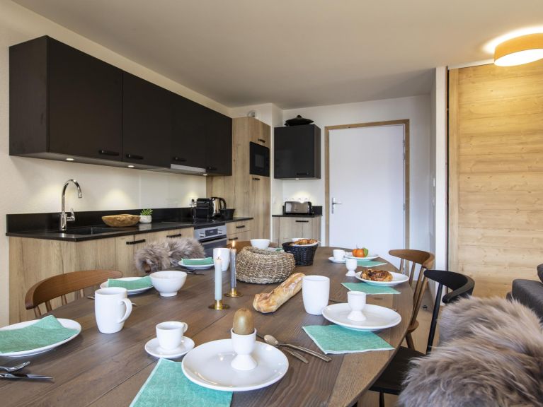 Apartment Neige et Soleil with cabin