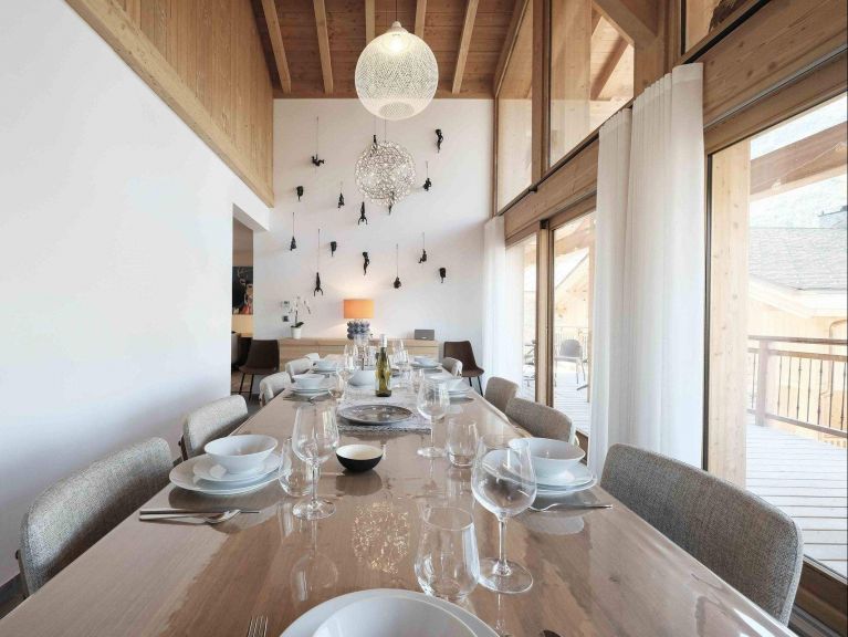 Chalet Caseblanche Allium with fire place, sauna and whirlpool