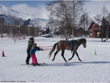 Ski village Quiet and sunny winter-sport village, perfect for families with kids-7