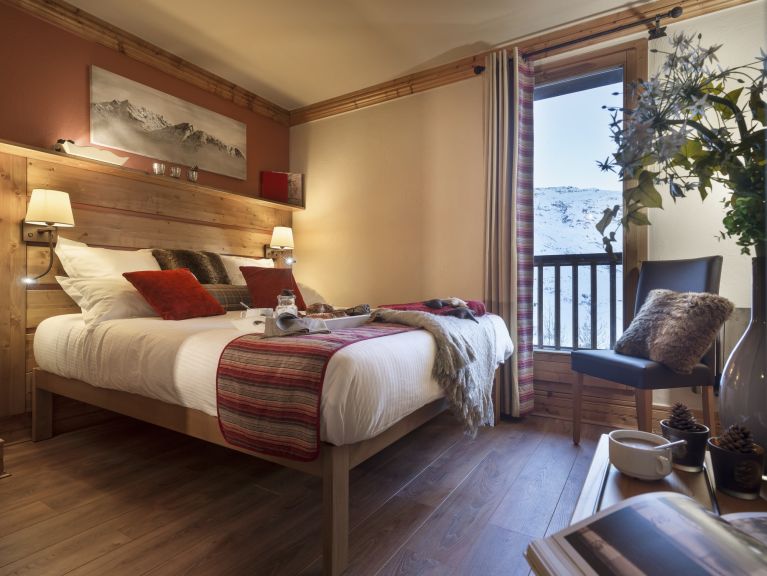 Chalet-apartment Montagnettes Hameau de la Sapinière with sauna