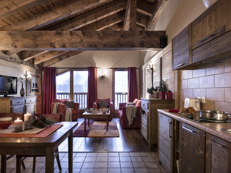 Chalet-apartment Montagnettes Hameau de la Sapinière Superior - renovated