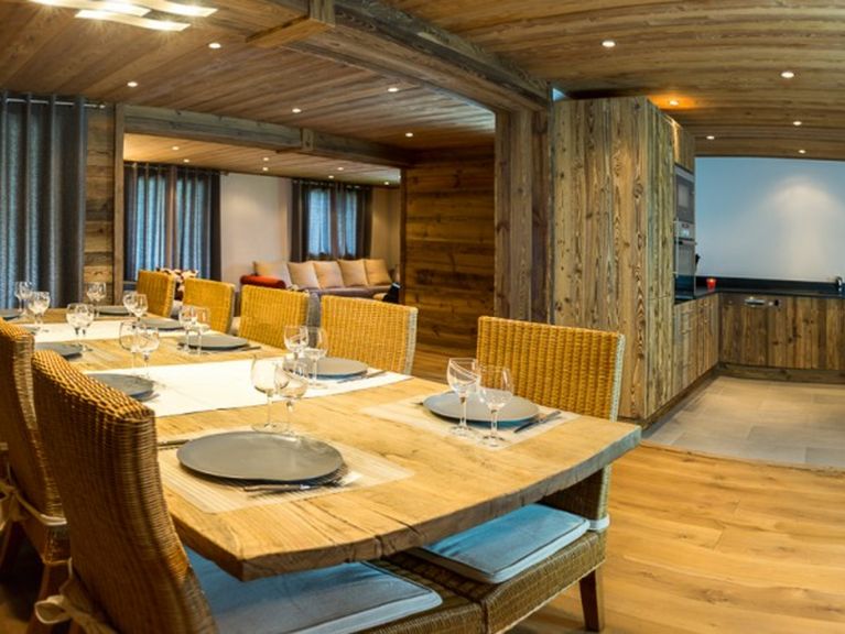 Chalet Dormeur with sauna and outdoor whirlpool, Sunday to Sunday
