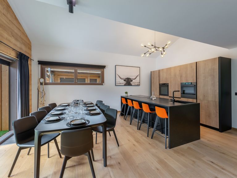 Apartment Quintessence