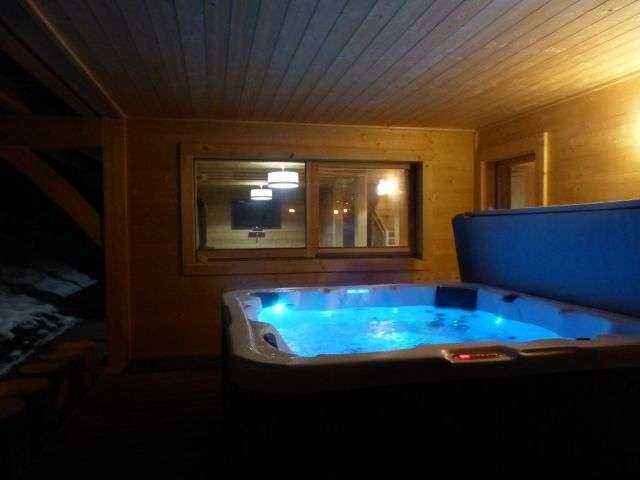 Chalet Bruno with outside whirlpool