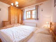 Chalet-apartment Bergfrieden 4-room-7